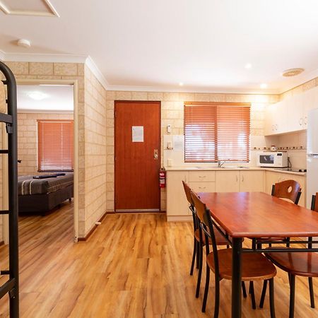 Kalbarri Tudor Holiday Park Екстер'єр фото