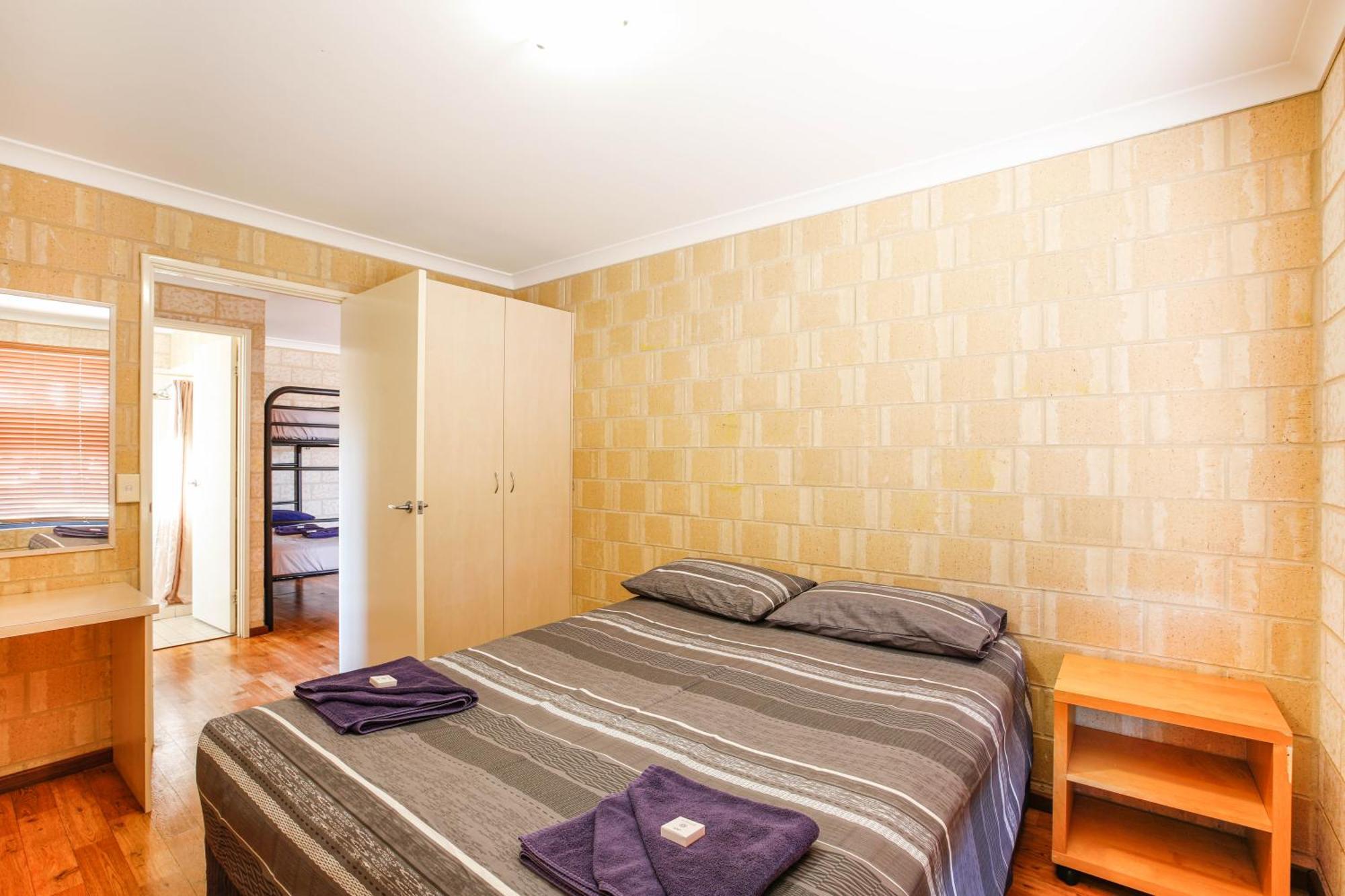 Kalbarri Tudor Holiday Park Екстер'єр фото